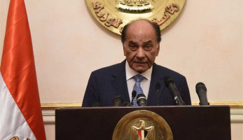 «خميس» يتبرع بمليون جنيه للقريتين الأكثر تصويتًا في الانتخابات (خبر)