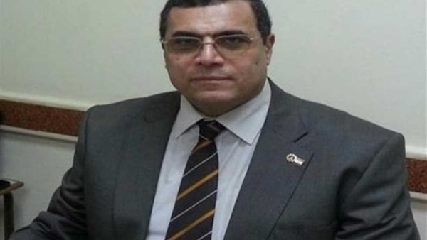 محافظ الفيوم لـ الشباب: 'اتخذوا من كبار السن قدوة لكم' (خبر)