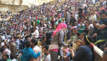 «الفرحة رابطة ع القلوب».. احتفالات أحد السعف بدير «سمعان الحراز» (فيتشر)