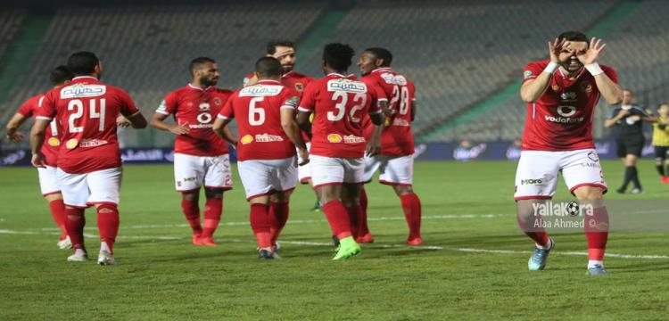 الأهلي حاملا نجمته الرابعة يواجه طنطا "المتأزم" من أجل التجارب والأرقام (ريبورتاج)