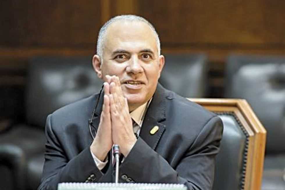 وزير الري: فقدان 2% من المياه يجعل 200 ألف أسرة عرضة للتطرف (خبر)