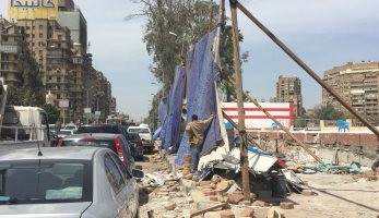 صور.. حى العجوزة يزيل التراك الخاص بالنادى النهرى للزمالك (خبر)