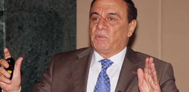 مدير "الشئون المعنوية" الأسبق: سجلنا 54 ساعة من مذكرات مبارك (خبر)