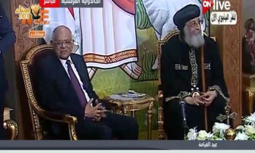 بالفيديو.. عبد العال: "المساجد والكنائس لازم تتبني على مسطرة واحدة" (خبر)