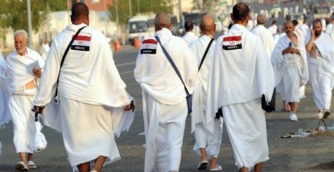 العمرة بين لهفة زيارة المحبوب ومشقة البصمة.. خطأ تكنولوجي يهدد بفشل موسم العمرة.. السياحة تخاطب الخارجية للإلغاء.. والشركات تتكبد خسائر فادحة.. و4 مشكلات صاحبت الموسم (ريبورتاج)