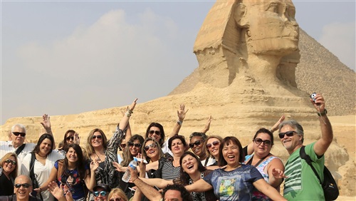 إقبال كبير للروس على شراء البرامج السياحية لمصر (خبر)