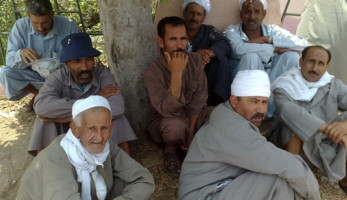 وكيل تنمية محلية سابق: نقابة لـ'البوابين' حق مشروع لفئة كبيرة فى المجتمع (خبر)