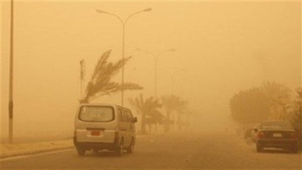 «الأرصاد الجوية» تكشف سبب عدم تعرض القاهرة للعاصفة الترابية.. فيديو (خبر)