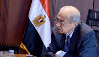 «فساد الصالات».. الحكومة تقترض مليارا و800 مليون جنيه مجاملة لـ«إمبراطورية اليد».. رئيس الأوليمبية: شبهة فساد في بناء الملاعب.. نمتلك صالات مؤهلة لاستضافة المونديال.. والاتحاد الدولي يطلب 3 أخرى (ريبورتاج)