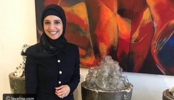 تعليق محمد هنيدي المفاجئ لحنان ترك يثير ضجة...هل أحرجها علنا بما كتبه؟ (خبر)