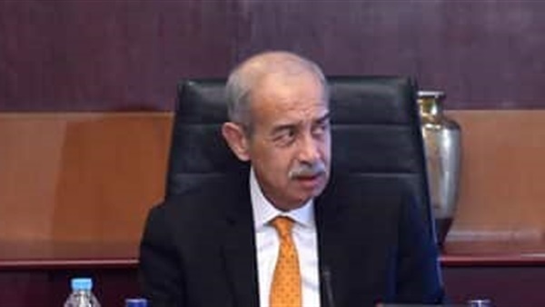 'شاكر' يفصح عن نوع العداد الكهربائى بمنزل رئيس الوزراء (خبر)
