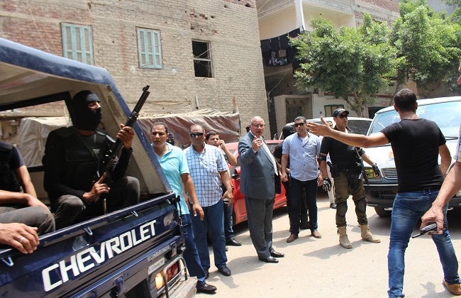 ضبطت الزوجة بقرية في كفر سعد .. والزوج بدمياط .. الأمن يلقي القبض على سوري وزوجته وهذه هى التهمة! (خبر)