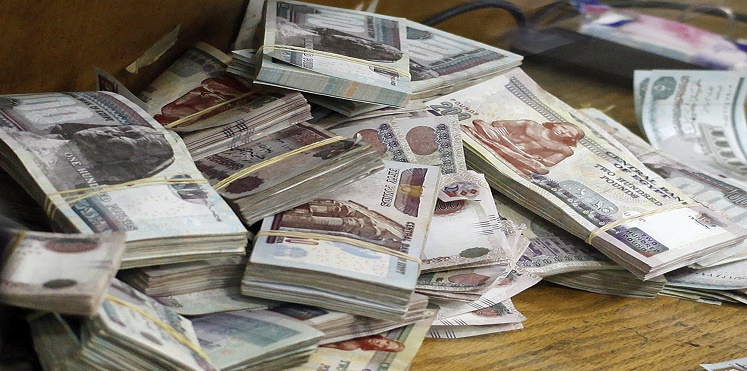 بشرى سارة من الحكومة بشأن رفع رواتب موظفي الدولة (خبر)