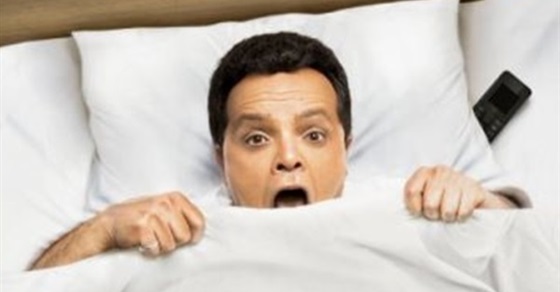 شاهد.. حظر مسلسل محمد هنيدي «أرض النفاق» في مصر (خبر)