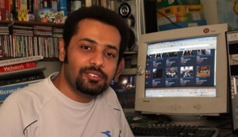 القبض على وائل عباس بالتجمع الخامس (خبر)