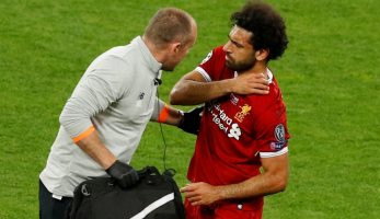 بعد إجراء الأشعة.. طبيب المنتخب: "إن شاء الله محمد صلاح فى كأس العالم" (خبر)