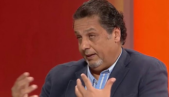 حبس حازم عبدالعظيم بتهمة نشر أخبار كاذبة ضد مؤسسات الدولة (خبر)