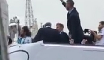 شاهد.. مصري يهين راموس في إسبانيا (خبر)
