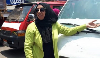 ريهام فريد طالبة فى كلية التجارة بدرجة «سواق ميكروباص» بالمنوفية.. صور (فيتشر)