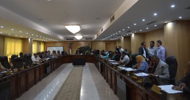 ألوان موحدة للمبانى بمراكز الفيوم ومقترح بتحويل "الشواشنة" لمدينة - اليوم السابع (خبر)