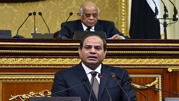 ضحك وقصيدة ومغازلة.. 6 مشاهد 'لا تنسى' من جلسة حلف يمين 'السيسي' لفترة ثانية (فيديو) (ريبورتاج)