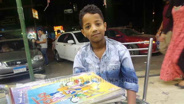 "زياد" بائع مجلات "ميكي": "لما أكبر هنشر العدل في البلد" (خبر)