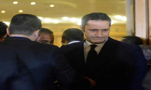 بالفيديو.. مظاهرة في مسجد الحسين والسر علاء مبارك (ريبورتاج)