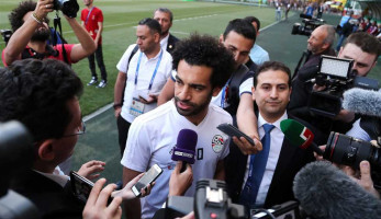 الجالية العربية بيكاتيرنبورج الروسية للمشجعين المصريين: «بلاش فهلوة.. وانسوا البنات»