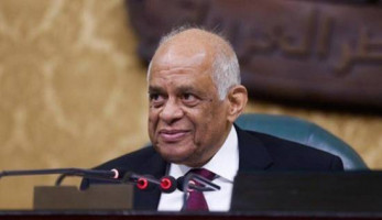 عبد العال يهنئ الرئيس بعيد الفطر: من حُسن الطالع أن يأتي ببداية فترتكم