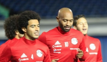 شيكابالا على دكة بدلاء الفراعنة في مواجهة أوروجواي