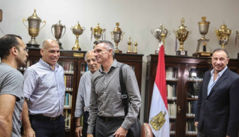 تعرف على أول تصريحات كارتيرون بعد توقيعه على عقود تدريب الأهلي