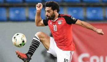 الصحف العالمية تشيد بإرادة محمد صلاح بعد تعافيه من الإصابة