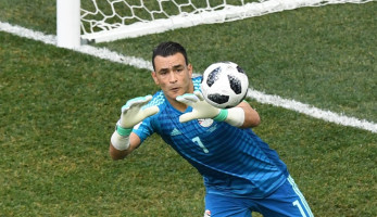 «الحضري» أكبر حارس مرمى يتصدى لركلة جزاء في تاريخ كأس العالم