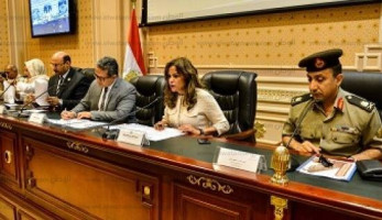 وزير الآثار عن إدارة شركات عالمية للمتحف الكبير: "مش هتدخل حد بشبشب"