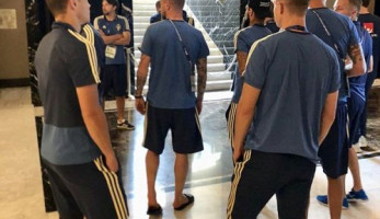شاهد.. إنذار حريق كاذب يهدد أحلام منتخب السويد قبل لقاء إنجلترا