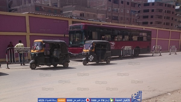 بين الشيخوخة والعجز.. رحلة معاناة بين محطتي 'المرج' تحولت من دقائق إلى ساعات