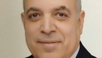 جمال عبد العظيم رئيس مصلحة الجمارك المتهم بتقاضى رشوة6X معلومات