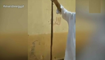 والدة المتوفي بسبب اللدغ بـ منية السعيد: مكنش معايا غيره.. فيديو