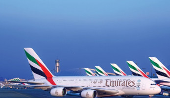 "طيران الإمارات" تفتتح أول صالة لمسافريها بمطار القاهرة