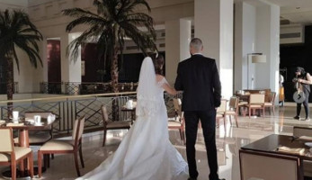 مفاجأة.. صور زفاف شيرى عادل ومعز مسعود المتداولة بمواقع التواصل غير حقيقية