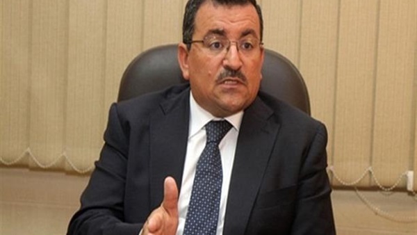 أسامة هيكل: سيتم وقف صفحات مواقع التواصل الاجتماعي إذا هددت الأمن القومي