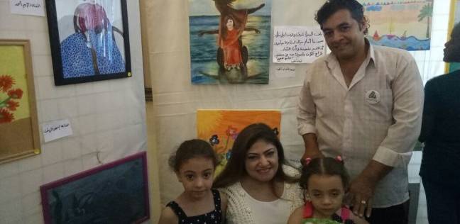 «فيفيان».. فى الواقع «على كرسى متحرك» وفى اللوحة «راقصة باليه»