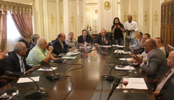 البرلمان ينتفض ضد تجاوزات 57357 بعد انفراد «فيتو» بكشف تفاصيلها بالمستندات.. مطالب بتشكيل لجنة تقصي حقائق.. تهرب شريف أبو النجا يثير غضب المجلس.. التضامن: كشف نتائج التحقيق قريبا