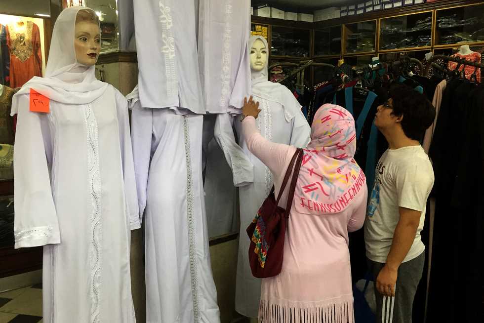 50 % زيادة بأسعار ملابس «الإحرام».. و«طقم اقتصادى» لمواجهة الغلاء