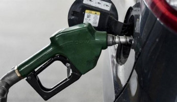 الحكومة تتجه للتأمين على "أسعار المواد البترولية"