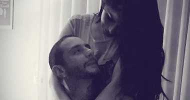 "المزوغاتى وقع فى القفص" .. أحمد الفيشاوى يعلن زواجه من فتاة خارج الوسط الفنى