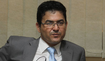 صحف إيطالية: الإفراج عن محمد محسوب بعد ساعات من احتجازه لتنفيذ أحكام جنائية