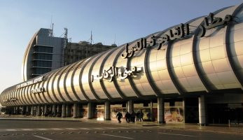 وفد من رجال الأعمال والمستثمرين الصينيين يصل القاهرة