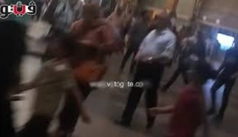 «تحرش ومشاجرات وتمزيق ملابس»..هنا محطة مصر الجميع يحلم بتذكرة سفر (فيديو)