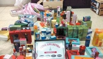 كوارث المستحضرات الطبية الصينية.. علاج داء الكلب جودته غير مضمونة.. أدوية الضغط والأوعية الدموية تحتوي على شوائب.. تحذيرات من زيادة نسبة الزئبق في كريم تفتيح.. وعضو لجنة الأطباء: طبيعي ويحدث كثيرا